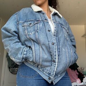 Levi's Blue Denim Jacket with White Sherpa Lining